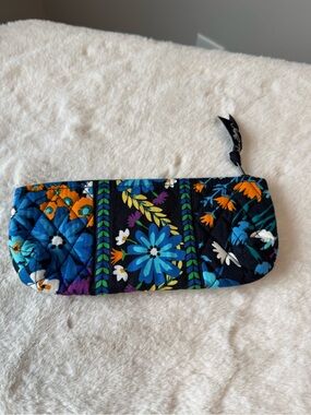 Vera Bradley Quilted Floral Zip Eyeglass or Pencil Case - Midnight Blues pattern